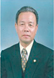 제 21대 교장 선생님 방윤용