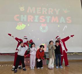동신초, 학생자치회 주관 크리스마스 행사로 따뜻한 학교 문화 조성