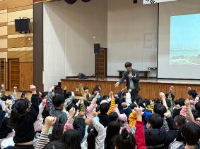 문기초, 책과 노래의 즐거운 만남 ‘북콘서트’ 개최