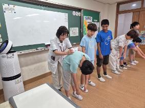 5학년 척추측만증 검사(고려대학교 척추협회)